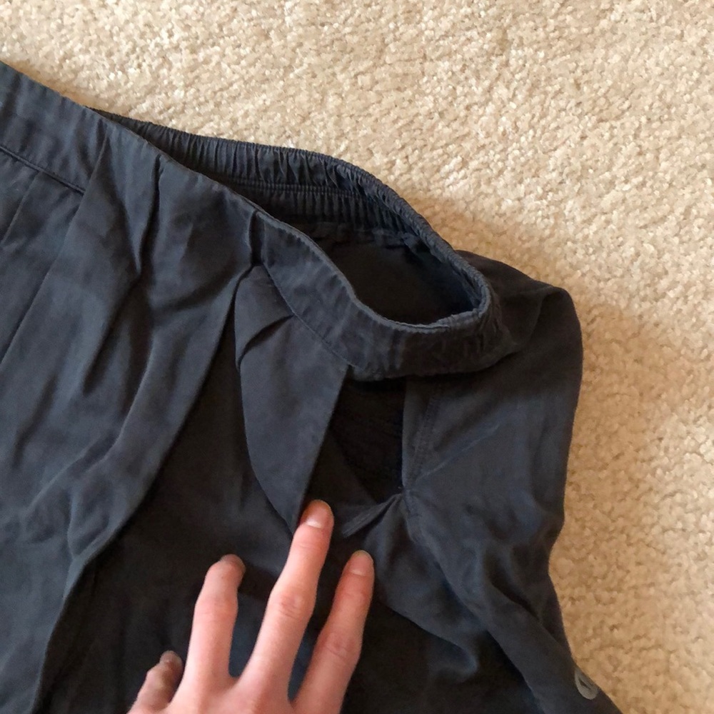 Lululemon &Go Keepsake Short Black Size 4 - image 3